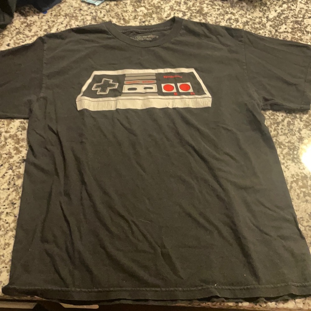 Vintage Nintendo game boy t shirt